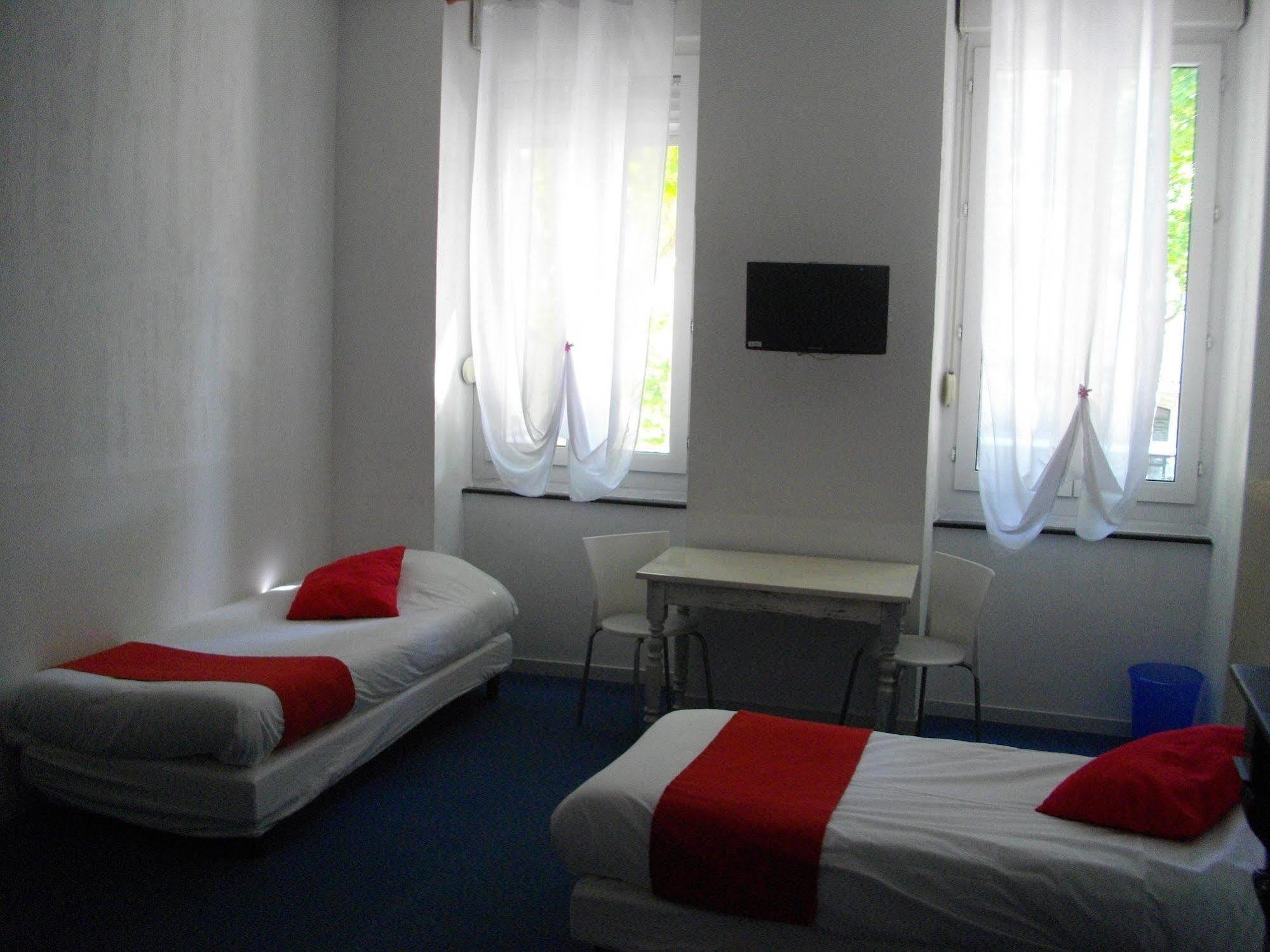 Hotel Central Carcassonne Luaran gambar